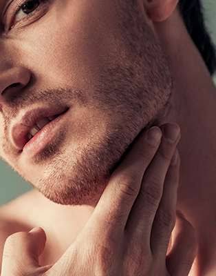 Jaw contouring pour homme