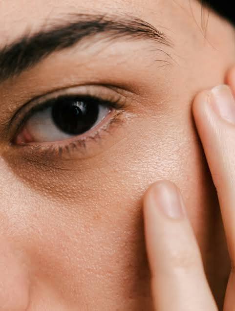 rajeunir le regard sans changer son expression